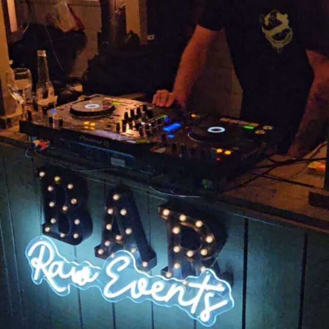 Well, that escalated quickly! What a night all for a great cause, and not a penny charged. All in the name of charity ❤️ Huge shoutout to @mitchell.ben for pulling it all together and absolutely smashing it on the mic! Also, another masterclass from @mischief_uk #RawEvent